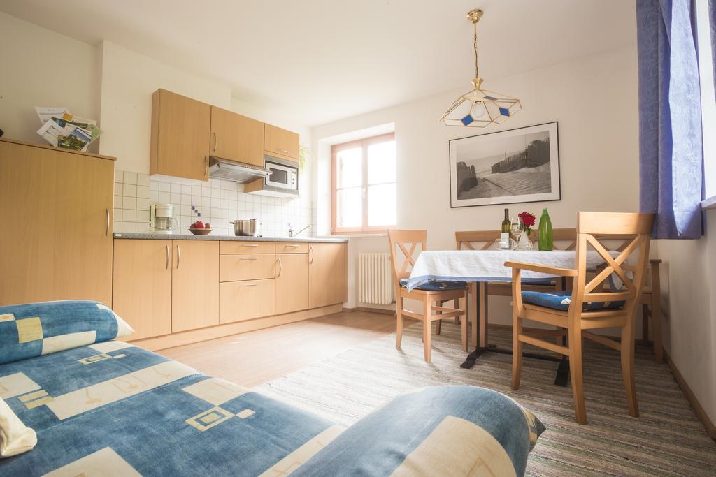 Tollhof Villa Bolzano Room photo